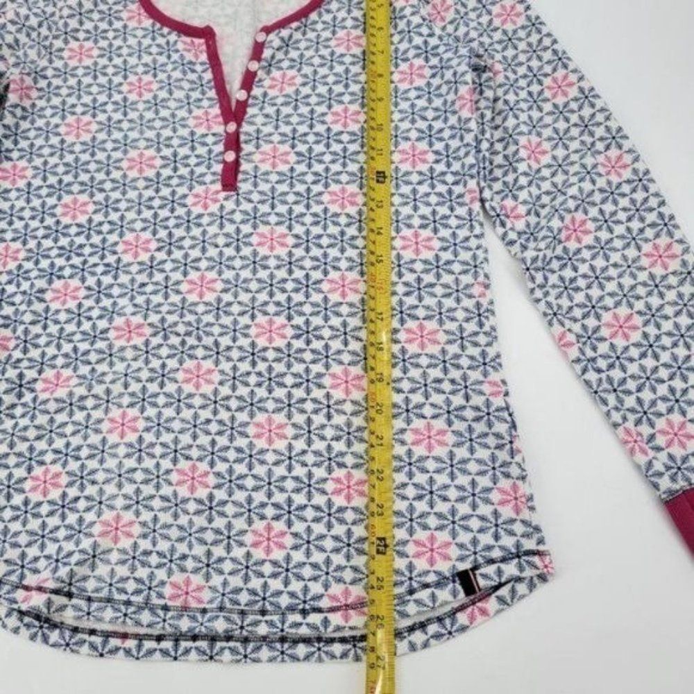 Tommy Hilfiger Pink and White Snowflake Christmas Pajamas - Picture 3 of 14
